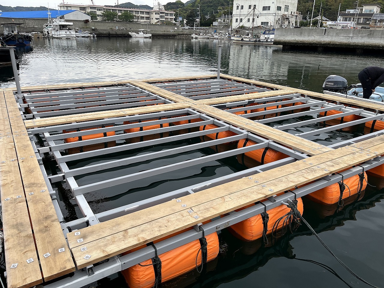 海上実験用筏